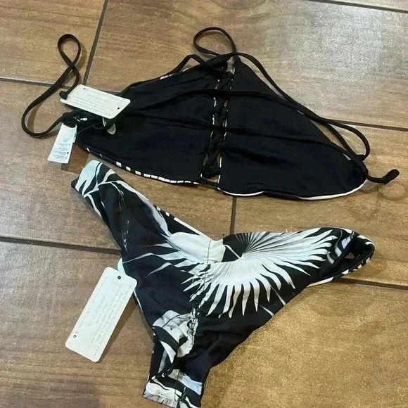NWT L*SPACE Women's Shadow Palm bikini set medium Swim